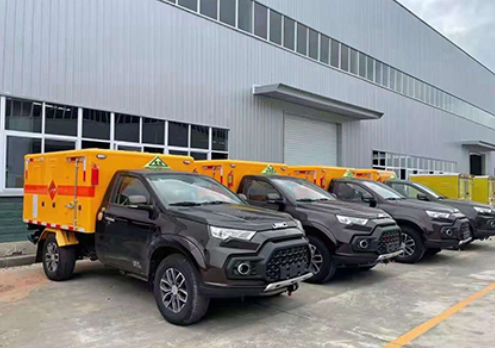 峰峰矿爆破器材运输车-保障安全与效率的关键